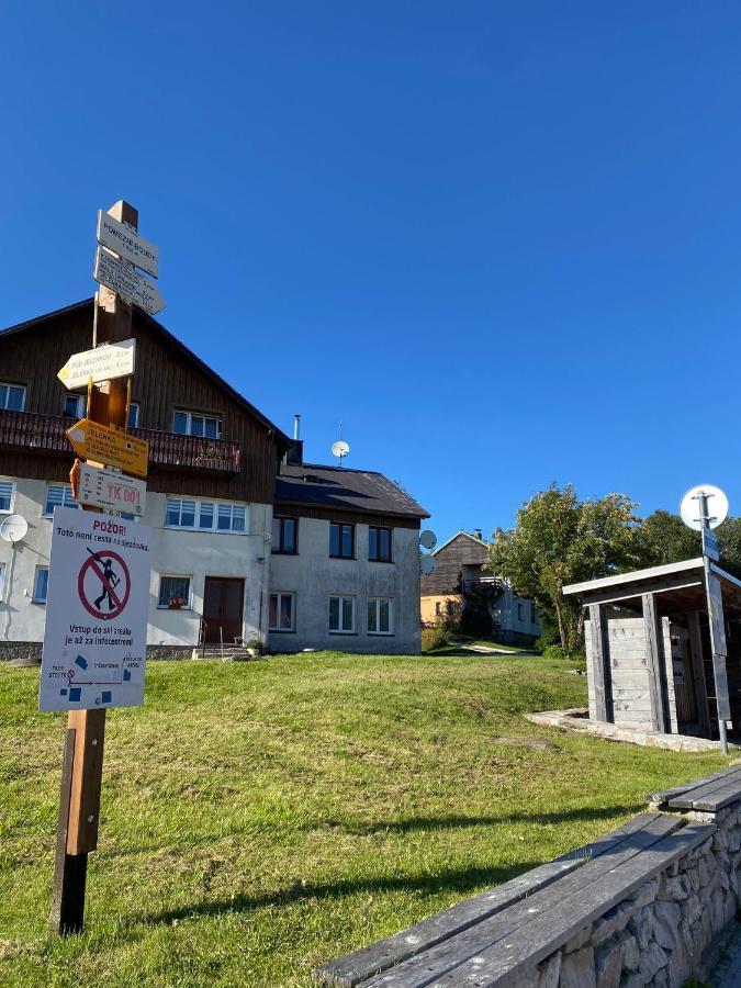 Apartmán pod vlekem Horni Mala Upa Exterior foto